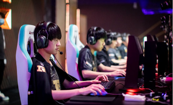 更是对团队 更是对团队