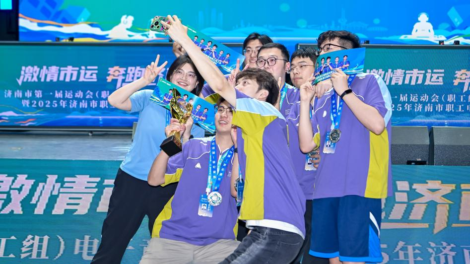 曼联高层愿 曼联高层愿